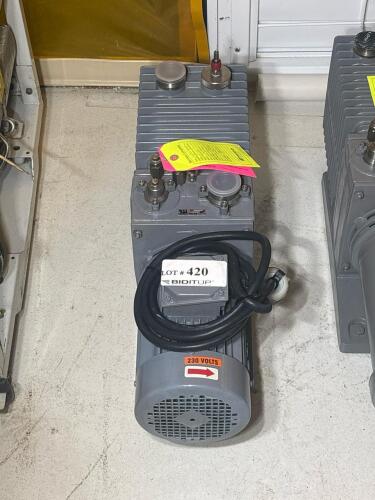 Alcatel 2033 C2 Two-Stage Rotary Vane Vacuum Pump, 23 CFM, 1.5 HP, 230V