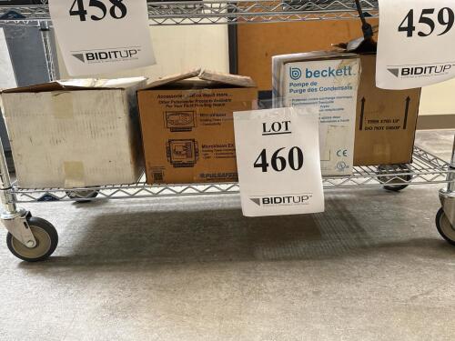 Industrial Pumps Lot: Beckett CB501ULHT Condensate, Pulsafeeder Metering, VCL-45ULS 115V