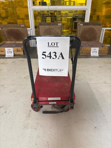 Dayton 35KT59 Manual Hydraulic Scissor Lift Table, 660 lb Capacity, 35 in Max Lift Height