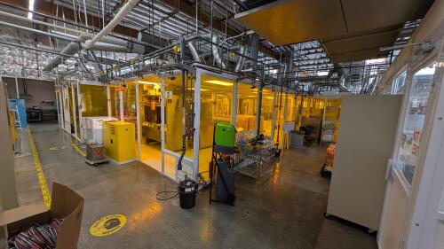 Cleanroom Modular Wall Windows, Yellow UV Acrylic, Aluminum Frames, Panels & Louvers