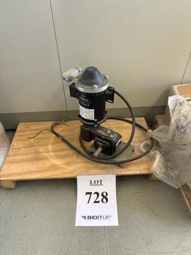 Marathon Black Max 0.25 HP 460V Inverter Duty Motor with Winsmith SE Encore E17 Gear Reducer