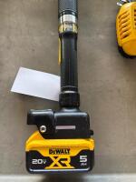 STANLEY TORQUE WRENCH <br/>RPM:230<br/>VARIANT: 1053786<br/>MODEL: B23LA15-35<br/>W/ DEWALT BATTERY AND CHARGER (LOCATION: GIGAFACTORY BACK WAREHOUSE) - 3