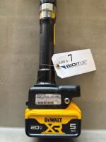 STANLEY TORQUE WRENCH <br/>RPM:230<br/>VARIANT: 1066668<br/>MODEL: B23LA15-35<br/>W/ DEWALT BATTERY AND CHARGER (LOCATION: GIGAFACTORY BACK WAREHOUSE) - 2