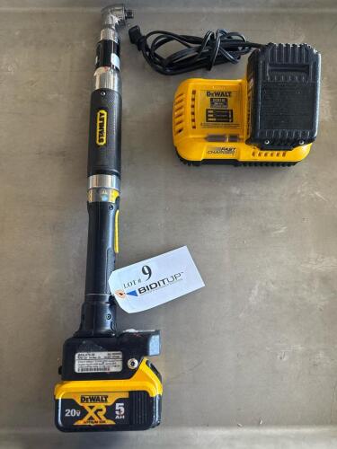 STANLEY TORQUE WRENCH <br/>RPM:230<br/>VARIANT: 1071452<br/>MODEL: B23LA15-35<br/>W/ DEWALT BATTERY AND CHARGER (LOCATION: GIGAFACTORY BACK WAREHOUSE)