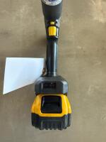 STANLEY PISTOL GRIP TOOL<br/>RPM: 602<br/>VARIANT: 1074512<br/>MODEL: B12PP-11<br/>W/ DEWALT BATTERY AND CHARGER (LOCATION: GIGAFACTORY BACK WAREHOUSE) - 4