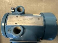 MICRO MOTION MASS FLOW SENSOR MODEL: CMFS025M321N2BAEKZZ AND MICRO MOTION TRANSMITTER MODEL: 2700R12BBAEZZX (LOCATION: BACKROOM GIGAFACTORY) - 5