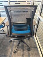 CONFERENCE TABLE 72&rdquo; x 36&rdquo; x 29&rdquo; W/ (6) OFFICE CHAIRS<br/>(2ND FLOOR OFFICE, STAIRS ONLY, IN GIGAFACTORY) - 4