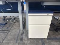 4 PERSON WORKSTATION HERMAN MILLER NEVI SIT TO STAND ELECTRIC ADJUSTABLE DESK 70&rdquo; x 28&rdquo; x 27&rdquo; (46&rdquo; MAX HIGHT) W/ (4) OFFICE CHAIRS, (4) MOBILE PEDESTALS AND MONITOR MOUNTS <br/>(2ND FLOOR OFFICE, STAIRS ONLY, IN GIGAFACTORY) - 4