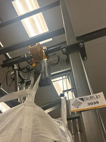 Harrington chain lift