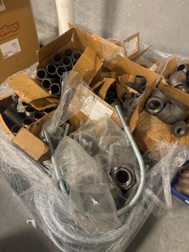 Black pipe plumbing fittings