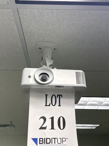 INFOCUS PROJECTOR<br/>(LOCATION: BLUE MILE OFFICE B133)