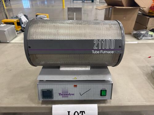THERMOLYNE TUBE FURACE 21100 MODEL: F21135<br/>(LOCATION: GIGAFACTORY)