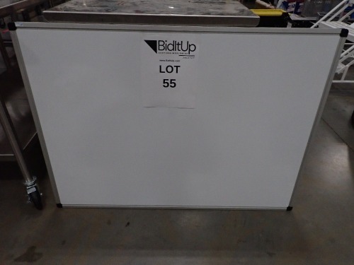 WHITE BOARD 47x35in