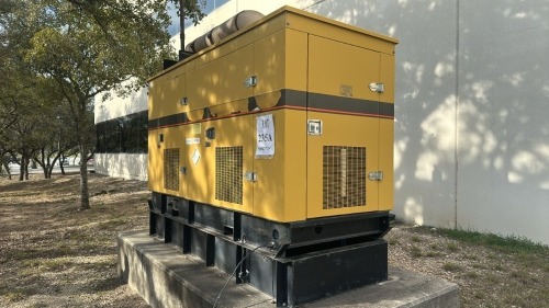 CAT Diesel Generator; Generac #96A03988-S Alternator 120/208V 60Hz 3~, 250KVA, 1800 RPM, 200KW, 6762 Hours - LATE REMOVAL