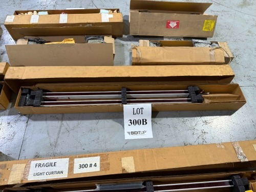 Shadow 8 Light Curtain Set; 47.2", 1-65ft. Range - UNUSED