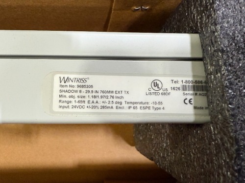 Shadow 8 Light Curtain Set; 29.9", 1-65ft. Range - UNUSED