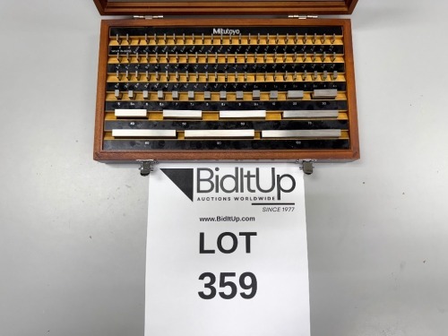 Mitutoyo GAUGE BLOCK SET Code No. 516-519-22