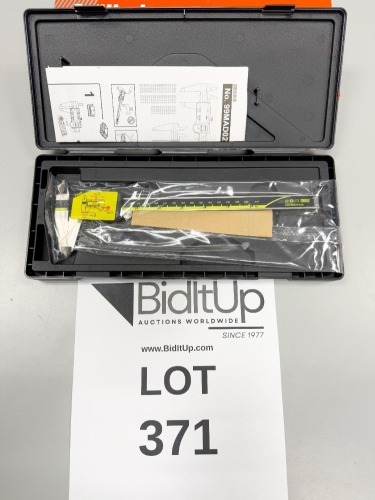 Mitutoyo Digimatic Caliper (New Unused) (Code No.500- 197-30 - Model No. CD-8"ASX)