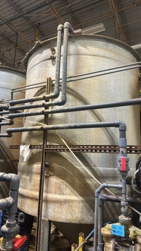 J.Mark System, T5 Batch Tank With Lightning Mixer And Walchen pH/Orp Controller - LATE REMOVAL