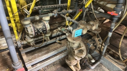 Lot (2) Sandpiper Double Diaphragm Pumps