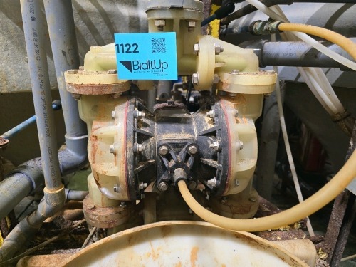 Sandpiper Double Diaphragm Pump