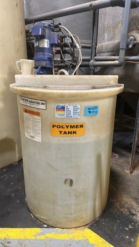 Siri Snyder Industries 200 Gallon Tank With Lightnin EV5P25 Mixer
