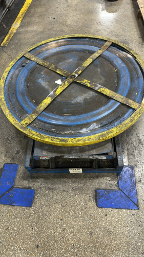 BISHAMON PNEUMATIC 4000 LBS LIFT TABLE