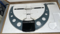 Mitutoyo Micrometer 275-300mm 0.01mm