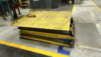 BISHAMON PNEUMATIC 4000 LBS LIFT TABLE - 2