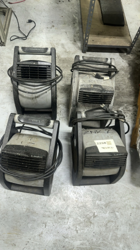 LOT (4) Lasko Max Performance Pivoting Utility Fans