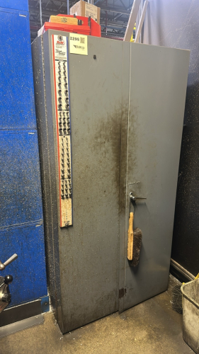 LOT DURHAM HEAVY DUTY STORAGE CABINET ASST&rsquo;D METAL