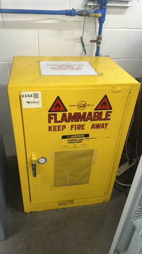 JUSTRITE 12 GAL. FLAMMABLE LIQUID STORAGE CABINET