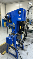 CHICAGO RIVET PNEUMATIC RIVET SETTING MACHINE - 5