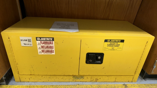 JUSTRITE 12 GAL. SURE-GRIP EX FLAMMABLE LIQUID STORAGE CABINET
