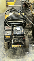 DEWALT3800 PSI 3.5. GPM GAS PRESSURE WASHER WITH (1) TIP - 2
