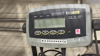 OHAUS 5000 SERIES SCALE, PLATFORM SIZE: 18&rdquo; x 18&rdquo; - 3