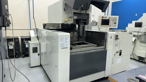 Mitsubishi FA20SM Electrical Discharge Machine, Serial No. 56FS20333, 7,716 lbs, Cooling System Included