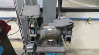 Delta 6&rdquo; Dual Bench Grinder With Pedestal - 2