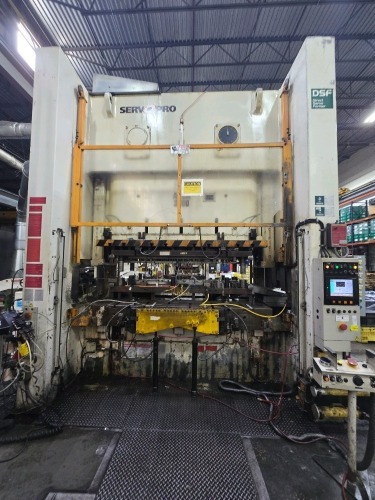 AIDA 330 Ton #DSF-N2-3000 Stamping Press