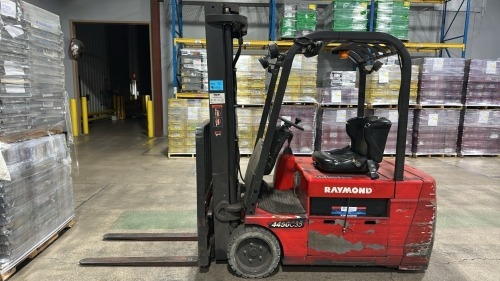 Raymond 445-C35TT Sit Down 3 Wheel Electric Forklift, 3,500 lb Capacity, 36V Battery, 4067 Hours
