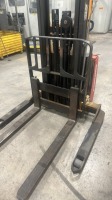 Raymond RAS25 2,500lb Electric Walkie Stacker - 9
