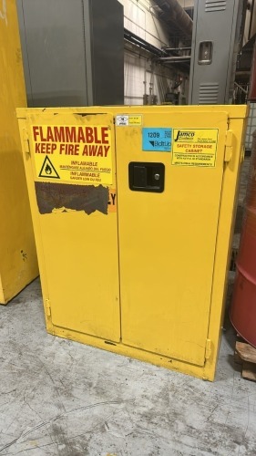 Jamco 20 Gallons Flammable Liquid Storage Cabinet