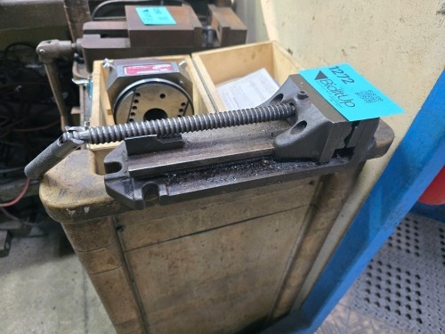 Speed Vise 4" Drill Press Vise