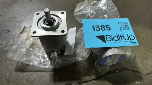 Lot (2) NSD Corporation MRE-G2560SS062FAL Position Sensors