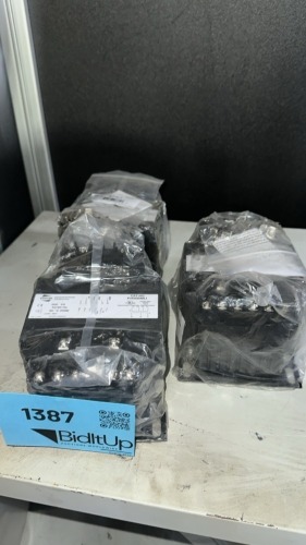 Lot (3) Hammond Power Solutions PH500MLI, 500 VA, 240/480V to 120V Transformer