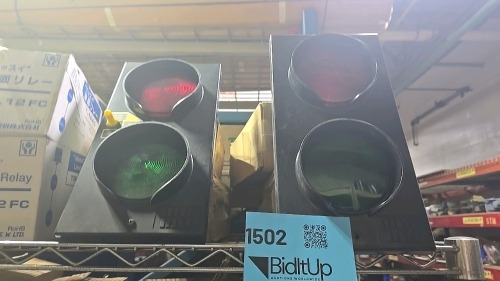 Lot of (6) Rite Hite Factory Traffic Singals
