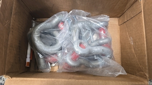 (4) Crosby 1/2 Ton 2" Cleavices