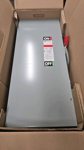 General Electric 200A #TH3364R Heavy Duty Safety Switch - UNUSED