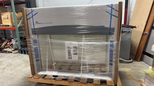 LABCONCO PREMIER 6&rsquo;FT LABORATORY FUME HOOD, CAT.: 100600000, (UNUSED)
