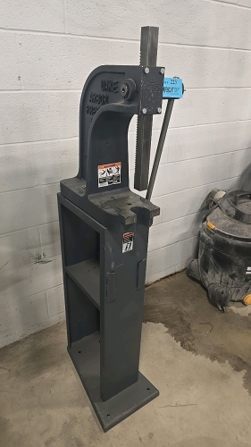 Dake 1 Ton Pedestal Arbor Press